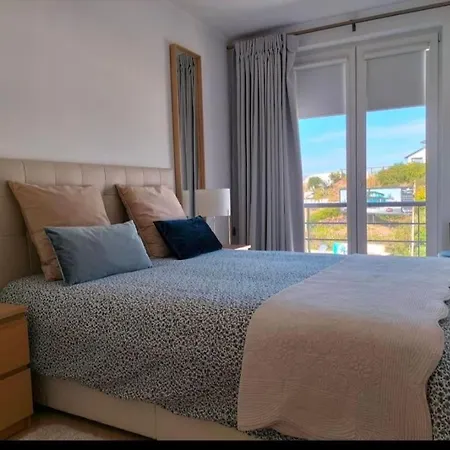 Heart Stone By The Sea Appartement